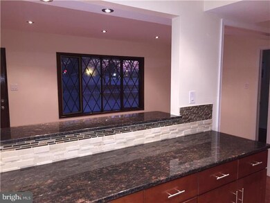 308 Appletree Dr, Levittown, PA 19055 - photo 7