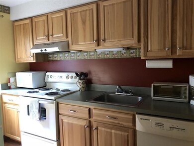 32 Windsor Hill Way unit 127, Waterville Valley, NH 03215 - photo 6