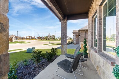 10124 High Banker Dr, Krugerville, TX 76227 - photo 4