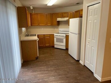 2360 Wood Hollow Ln unit C, Fleming Island, FL 32003 - photo 4