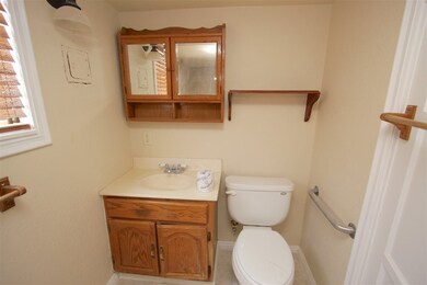 393 S 9th Ave, Yuma, AZ 85364 - photo 4