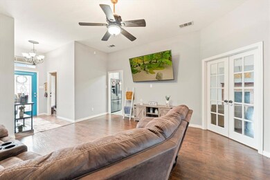 1506 Golden Spike Dr, Ennis, TX 75119 - photo 7