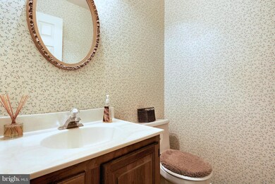 15312 Falconbridge Terrace, North Potomac, MD 20878 - photo 4