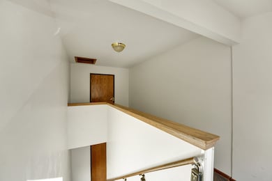 N114W16680 Crown Dr unit 5, Germantown, WI 53022 - photo 3