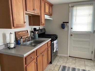 30 Emmons St, Franklin, MA 02038 - photo 3