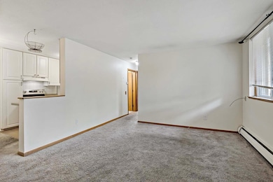 9147 Highway 55 unit 102, Golden Valley, MN 55427 - photo 5