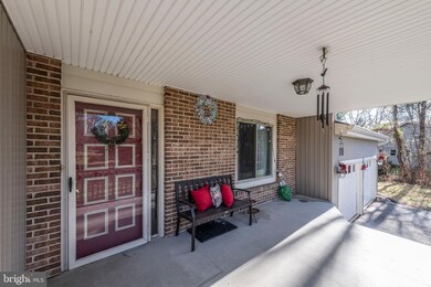 11709 Meadowlark Ave, Hagerstown, MD 21742 - photo 4