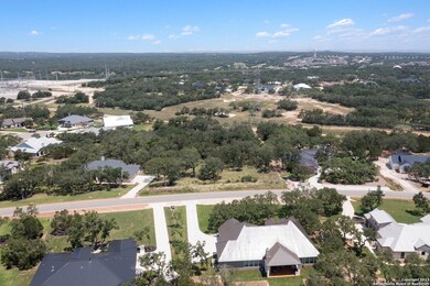 970 Belle Oaks Blvd, Bulverde, TX 78163 - photo 3