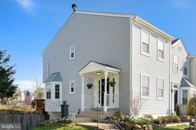 13996 Big Yankee Ln, Centreville, VA 20121 - photo 2