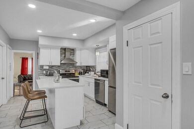 24 Newton St, Lawrence, MA 01843 - photo 6