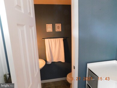 7502 Riddle Ave, Baltimore, MD 21224 - photo 2