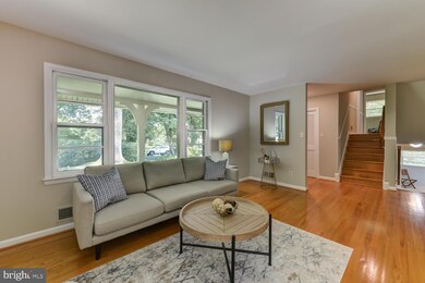 7201 Gordons Rd, Falls Church, VA 22043 - photo 5