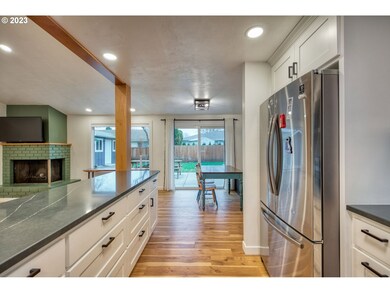 2855 Cheryl St, Eugene, OR 97408 - photo 7