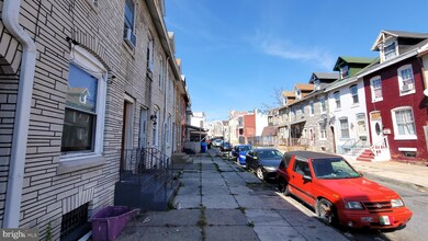 744 Lance Place unit 1, Reading, PA 19604 - photo 3