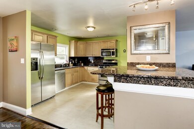 3378 Crumpton S, Laurel, MD 20724 - photo 5