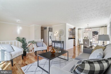 12806 Awbrey Ct, Herndon, VA 20171 - photo 7