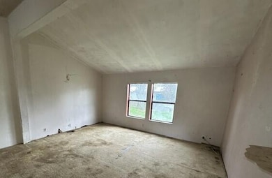 M LIVING ROOM