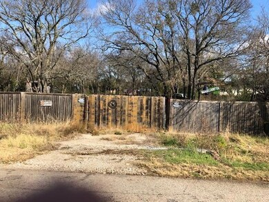 503 Cleveland Rd, Granbury, TX 76049 - photo 4