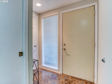 Entrance/Foyer