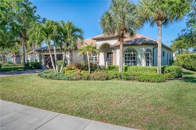 Mediterranean / spanish-style house featuring stuc