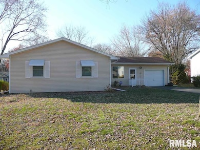 3732 N Pine St, Davenport, IA 52806 - photo 2