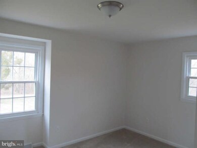 6711 Maxwell Ave, Warrenton, VA 20187 - photo 7