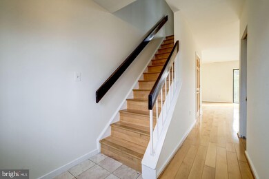 3135 Hawthorne Dr NE unit 3135, Washington, DC 20017 - photo 4