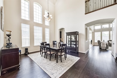Formal Dining