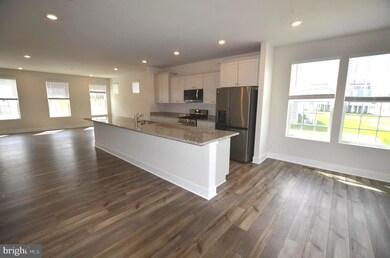 1822 Ritter Dr, Windsor Mill, MD 21244 - photo 4