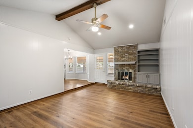 4304 Spring Hill Ln, Arlington, TX 76016 - photo 5