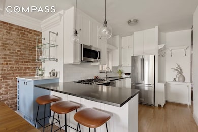 209 Clinton St unit 4L, Brooklyn, NY 11201 - photo 7