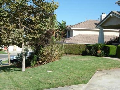 Front yard view
