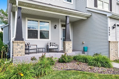 6860 Peony Ln N, Osseo, MN 55311 - photo 4