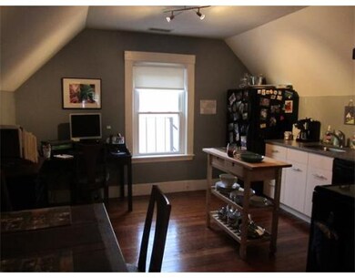 13 Laurel St, Arlington, MA 02476 - photo 2