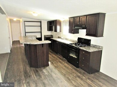 247 Edward Ln, Lothian, MD 20711 - photo 2