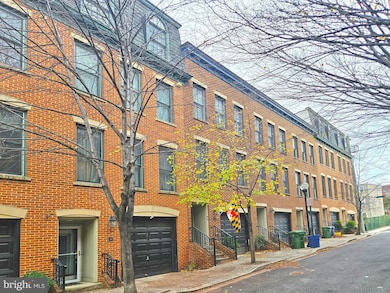 12 S Regester St, Baltimore, MD 21231 - photo 4