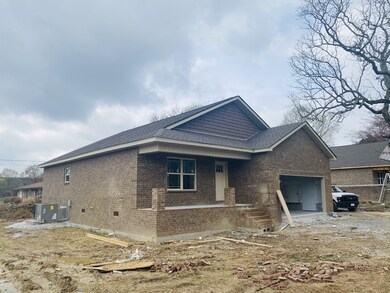 17 Rogers Dr, Manchester, TN 37355 - photo 2