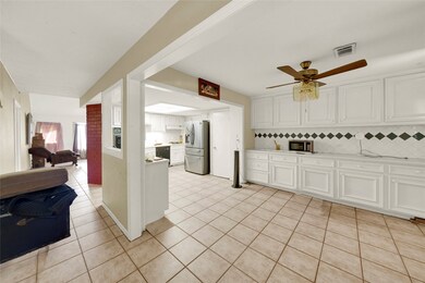 5914 Gum Grove Ln, Houston, TX 77088 - photo 5