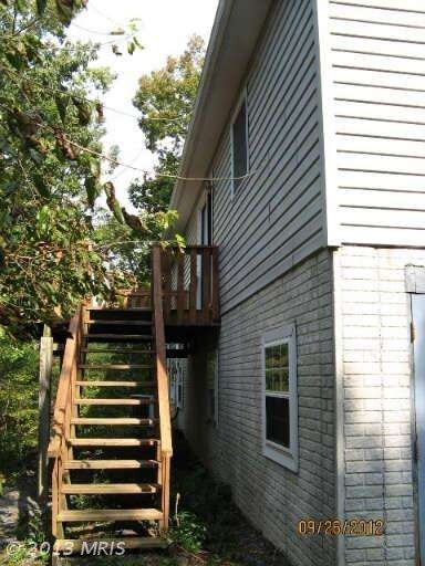 195 Sassafras Ln, Gerrardstown, WV 25420 - photo 3