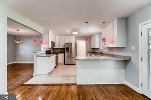 330 Wellham Ave, Glen Burnie, MD 21061 - photo 5