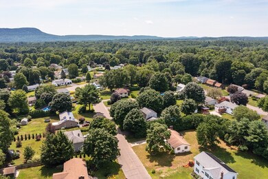 10 Concord Dr, Easthampton, MA 01027 - photo 7