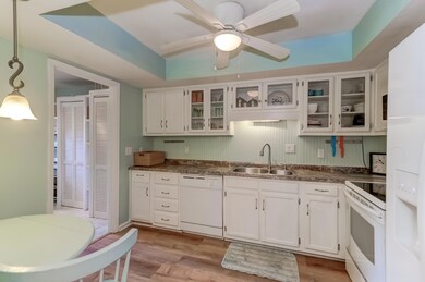 1504 Ventura Pl.