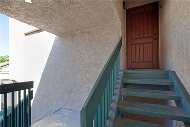 Upgraded Entry Door!!