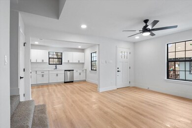 610 W Munson St, Denison, TX 75020 - photo 6