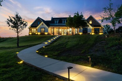 1073 Stagecoach Ranch Dr, Weatherford, TX 76085 - photo 2