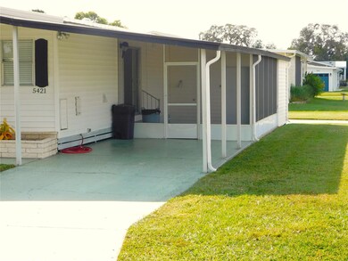 5421 Powhattan St, Zephyrhills, FL 33542 - photo 2