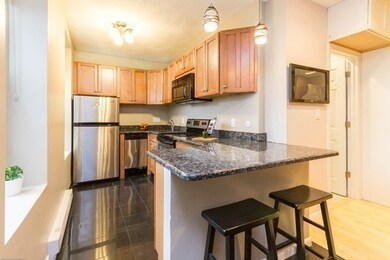 8 Battery St unit 9, Boston, MA 02109 - photo 7