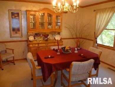 1106 W 46th St, Davenport, IA 52806 - photo 7