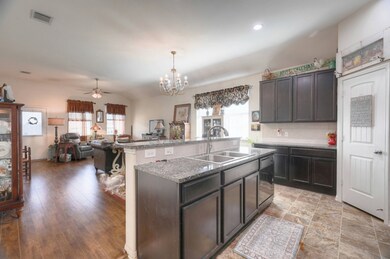 138 Country Crossing Cir, Magnolia, TX 77354 - photo 3