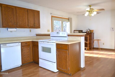 1689 McCleary Bend Rd, Sevierville, TN 37876 - photo 7